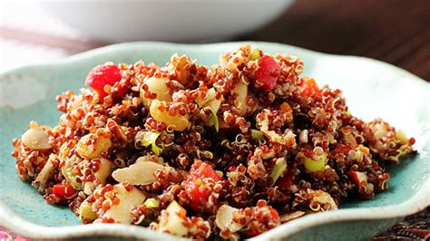 RED QUINOA SALAD WITH CITRUS-CURRY DRESSING