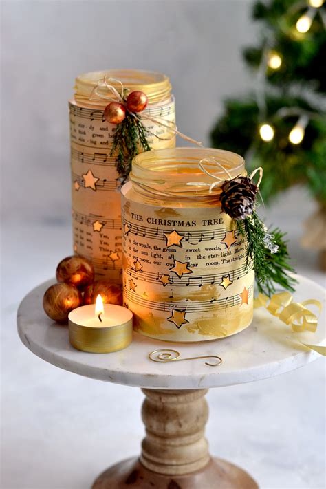 15 Adorable DIY Christmas Luminaries You Must Craft