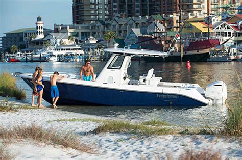 Research 2019 - Everglades Boats - 295CC on iboats.com