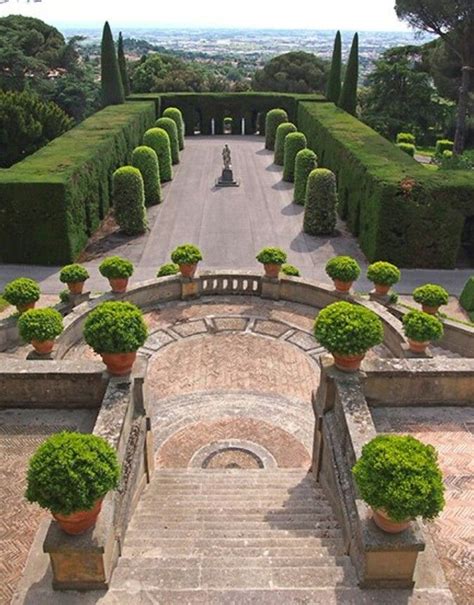 Giardini papali di Castel Gandolfo | Garden architecture, Gardens of the world, Dream garden