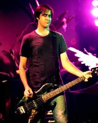 Play Bass Like the Dude in Nirvana - Alan Cross