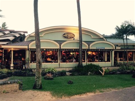 This Iconic Restaurant Was Just Named The Best In Hawaii And You’ll Want To Visit | Mamas fish ...