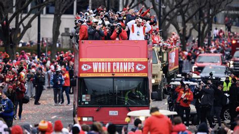 Favorite moments from Chiefs Super Bowl LVII victory parade | 'GMFB'