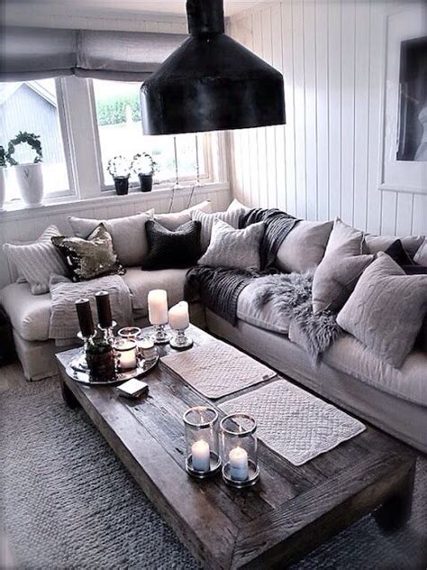 Suraaj Linens | Trend alert: Monotone in home interiors