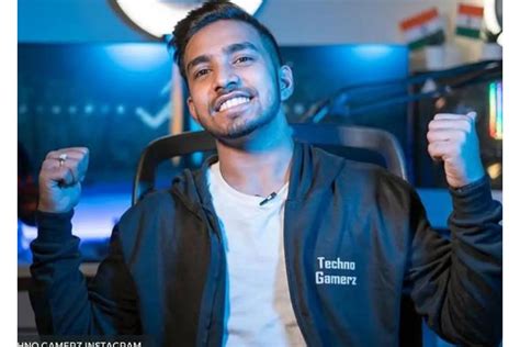 Techno Gamerz (Ujjwal Chaurasia) Biography [2022]: Age, Height, Income, (Net Worth), Hometown ...