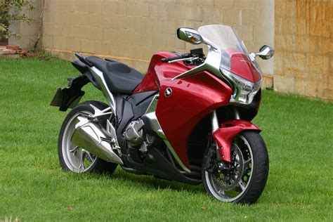 Honda Motorcycles That Are Automatic - motorcyclesjulll