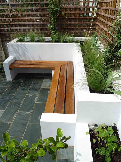 33 Best Built-In Planter Ideas and Designs for 2021