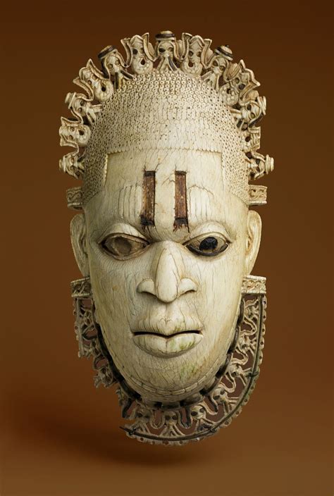 African Ivory Pendant Mask, 16th century (The Met, NY) | African art, African masks, African ...