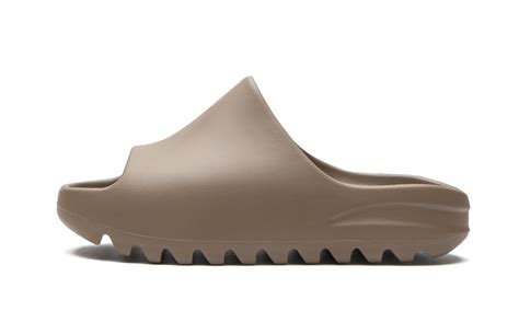 Adidas Yeezy Kids Yeezy Slide (Kids) "Earth Brown" - Stadium Goods