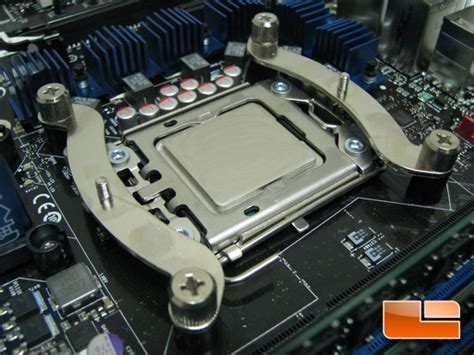 6-Way Intel Core i7 CPU Cooler Roundup - Legit ReviewsOur First Intel Core i7 CPU Cooler Roundup