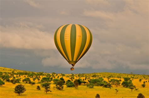 3 Days Serengeti Hot Air Balloon Safari | Tanzania Wildlife Safari