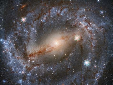 The Hubble telescope stared at this magnificent galaxy for nine hours ...