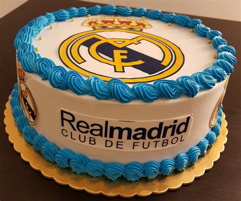 ¡Más Real Madrid! 😋🎂😋 | Diseño de tartas, Postres creativos, Torta real madrid