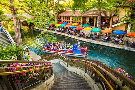 The riverwalk, San Antonio park walkway scenic canal tour boat ...