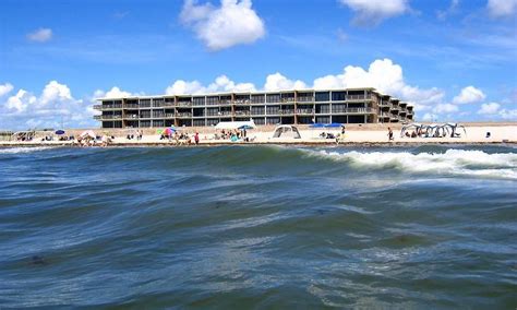 ISLAND HOUSE BEACHFRONT CONDO HOTEL, CORPUS CHRISTI