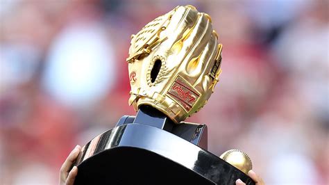 Gold Glove Winners: Latinos MLB Players Strike Gold | Fox News Latino