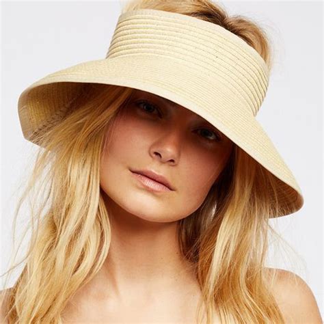 10 Best Beach Hats | Rank & Style