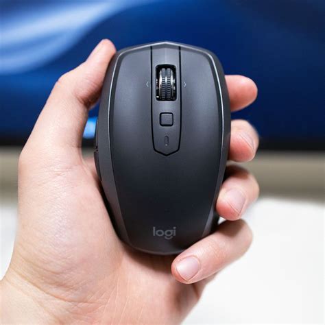 Logitech MX Anywhere 2S Review: A Pocketable Mouse