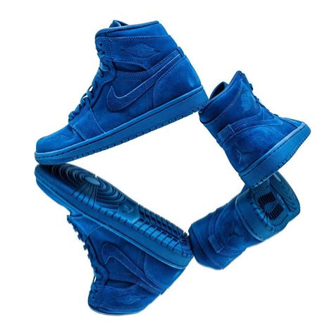 Air Jordan 1 “Blue Suede"