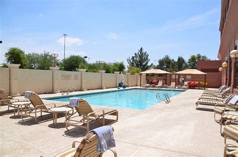 Marriott Phoenix Airport Pool: Pictures & Reviews - Tripadvisor