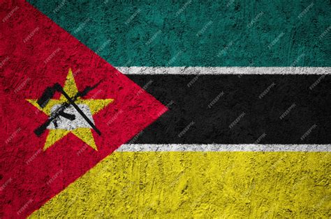 Premium Photo | Painted national flag of mozambique on a concrete wall