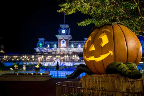 Halloween at Walt Disney World: A Complete Guide - WDW Magazine