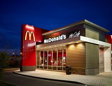 Coquitlam woman sues McDonald’s over hot tea spill - ThinkPol