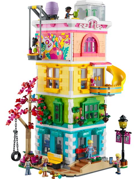 Heartlake City Community Center 41748 | Friends | Buy online at the Official LEGO® Shop US