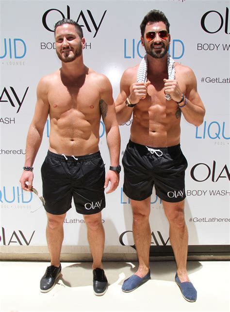 Val Chmerkovskiy And His Brother Maksim Shows Off Their Matching Abs ...