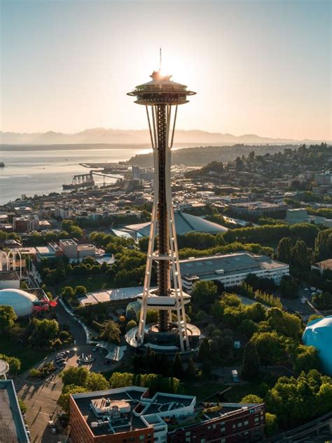 Top 7 Tourist Attractions In Seattle | One In The Orange Jacket