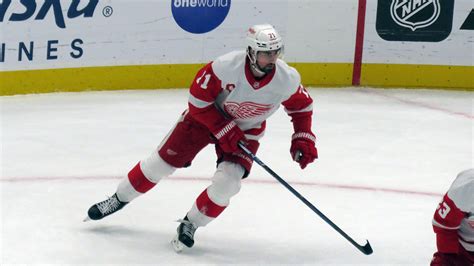 Red Wings Extend Larkin for Eight Years – DetroitHockey.Net