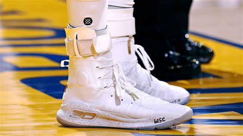 Are Steph Curry's New Under Armour Sneakers...Good? | GQ