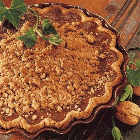 Pumpkin Pie with Ginger Streusel recipe | Epicurious.com