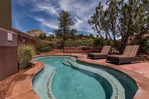 The 12 Best Resorts in Sedona for couples on any budget