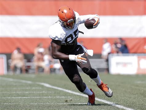 Cleveland Browns trade chatter: David Njoku too Jaguars?