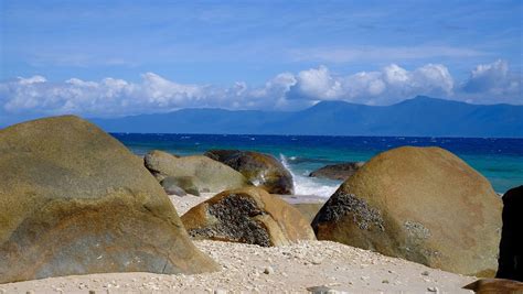 Nojy's Web Log: Fitzroy Island & Snorkeling