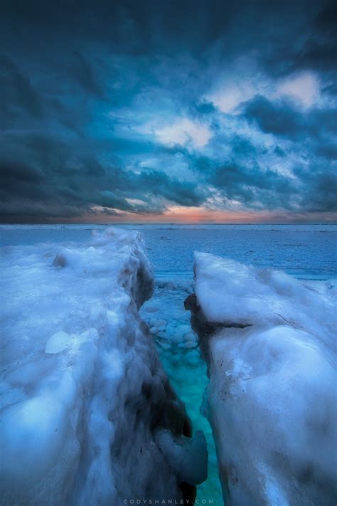 Lake Michigan Winter Storm - @codyshanley : r/Michigan