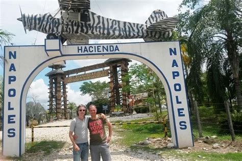 Entrada al Parque Temático Hacienda Nápoles | Colombia 2023 - Viator