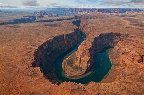 A better angled view of Horseshoe Canyon : pics