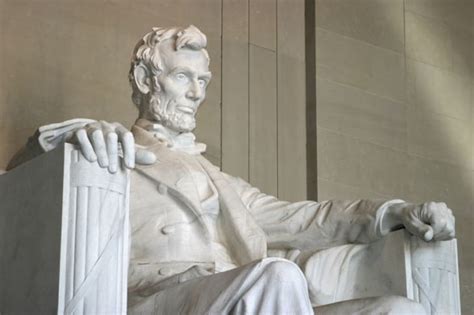 15 Monumental Facts About the Lincoln Memorial | Mental Floss