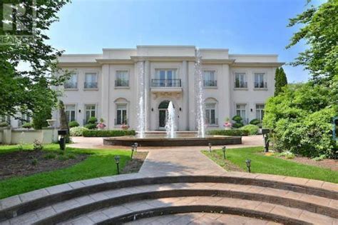 Robert Herjavec’s 33,000 Square Foot Toronto Mega Mansion | Homes of ...