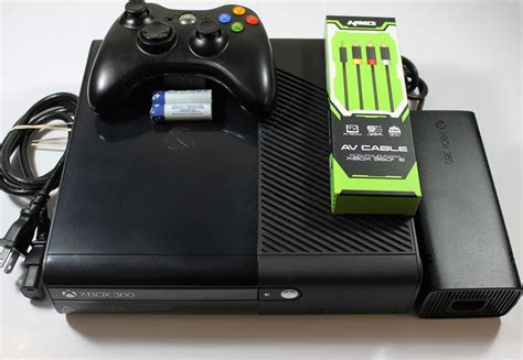 Used XBOX 360 E Console 4GB Complete System