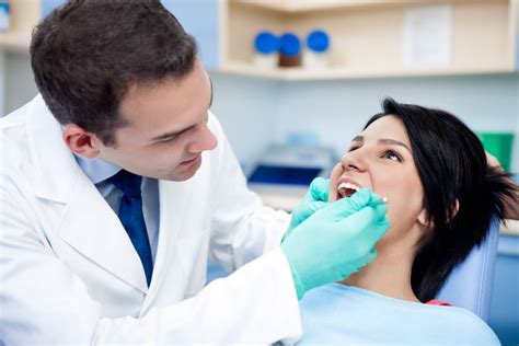 What Does A Prosthodontist Do? - Cosmetic Dentistry Near Me