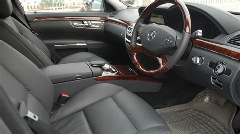 MercedesBenz-S-class-2013-S500-L-Interior Car Photos - Overdrive