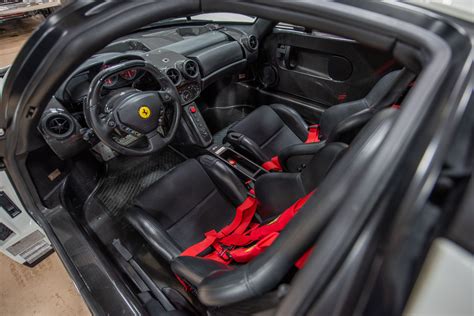 Ferrari Enzo Interior