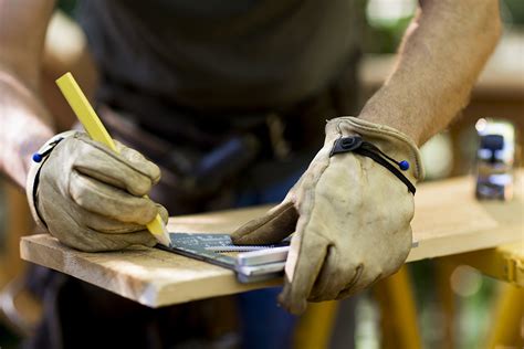 The 11 Toughest Work Gloves To Keep Your Hands Protected - The Manual