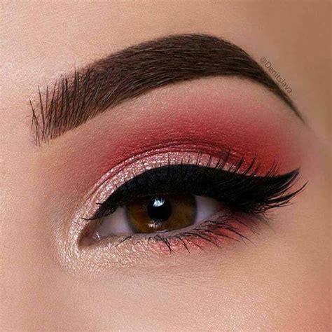 Maquillaje rojo | Maquillaje de ojos rojos, Maquillaje de ojos, Sombras ...