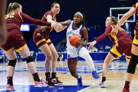 How Kentucky’s 8 Division I women’s basketball programs are dealing with roster turnover