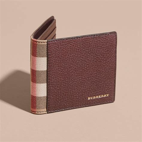 Burberry Leather And House Check International Bifold Wallet Wine in Brown for Men - Lyst