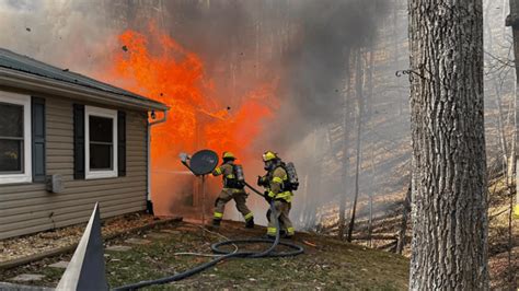 Injury reported after house fire in Roanoke County, firefighters say